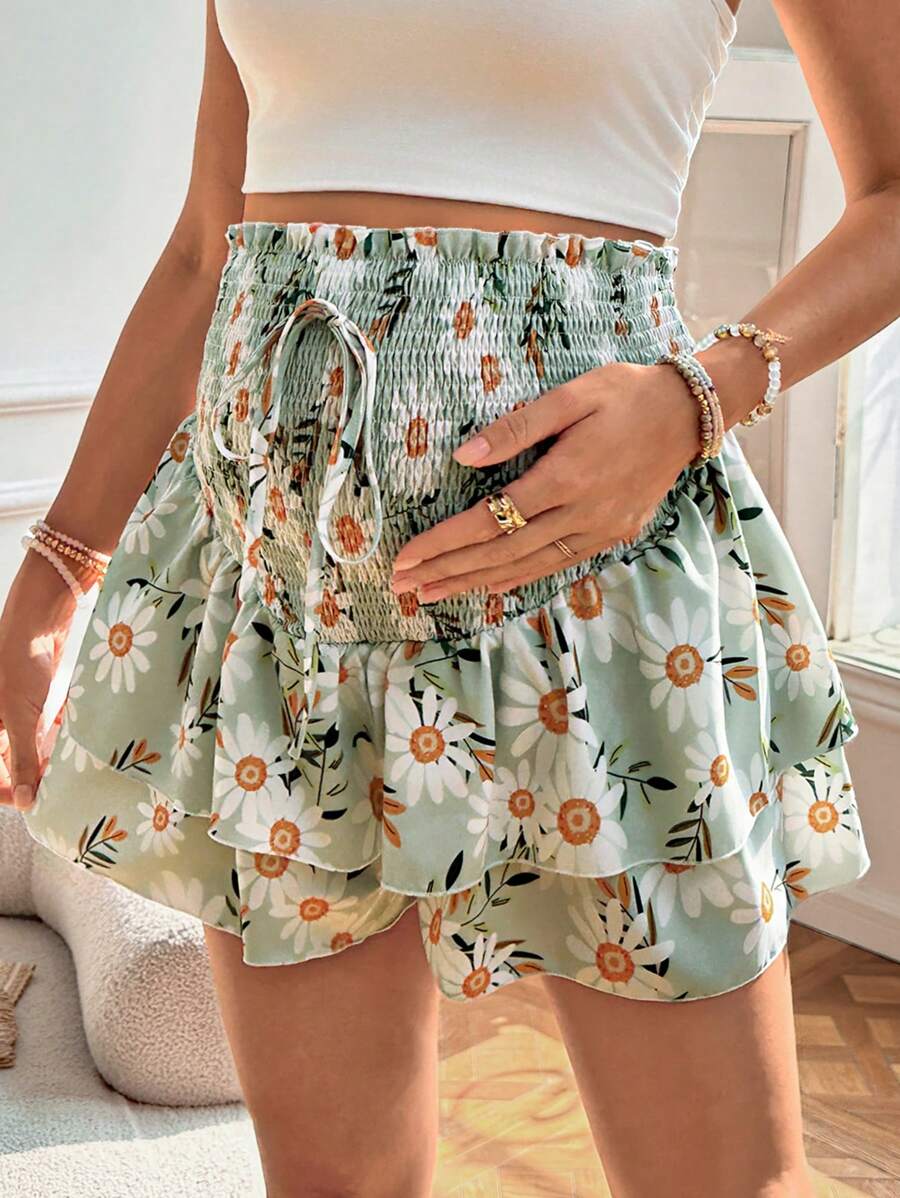 SHEIN Maternity Elastic Waist Fashionable Shorts, Suitable For Summer