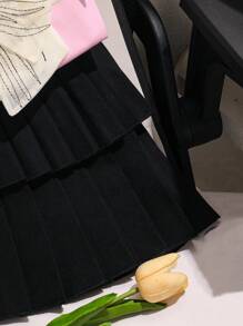 Conjunto minimalista de 2 peças, confortável e moderno para meninas, com design de laço grande e saia plissada, adequado para uso diário, escola e viagens no verão - Rosa - Ver 3