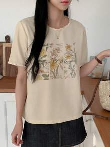DAZY Women Floral Print Ruffle Hem Short Sleeve T-Shirt, Suitable For Summer,Graphic Tees,Teacher - Khaki - View 7
