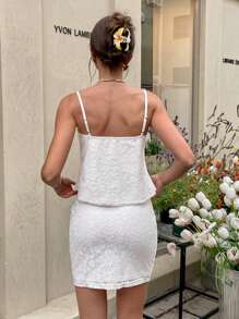SHEIN Essnce 2 pezzi, top canottiera e minigonna in set, con motivo floreale jacquard e chiusura a fiocco, fashion