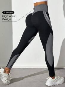 Easithlete Casual & Sporty Leggings, Minimalist & Fashionable, Everyday Wear Yoga Women Pants - Black and White - View 1