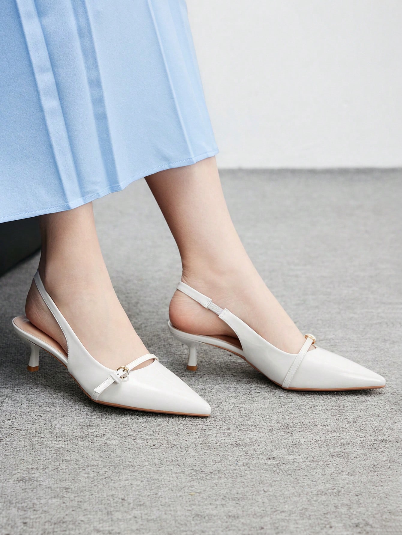 CUCCOO BIZCHIC Women's Fashion Burgundy Pointed Toe Kitten Heels, Comfortable For Commute, Date, Party And Vacation