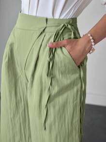 Modelyn Spring/Summer Green Elegant Pleated Decor Pants With Pockets - Green - View 2