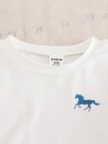 SHEIN Playful Pals 2件組 嬰幼兒男童短袖T恤與長褲套裝 馬匹印花 側邊條紋飾邊 藍白條紋 夏季休閒海灘戶外服飾 - 彩色 - 查看 4