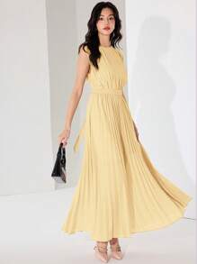 Heiryn Elegant Pleated Long Dress, Suitable For Commuting Butter Yellow Dress, Graduation Dress - Yellow - View 3