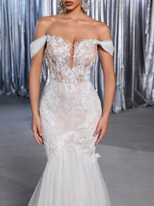 Glamrae Elegant Luxury Off Shoulder Dress With Embroidered Lace Applique And Mesh Inserts, Sexy Open Back Fishtail Hem Gown With Train, Suitable For Weddings, Parties, Honeymoons, Bridal Events, Bride - Beige - View 2