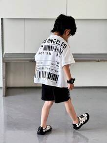 SHEIN 两件套年轻男童休闲舒适百搭印花短袖衬衫和短裤套装 - 黑與白 - 查看 6