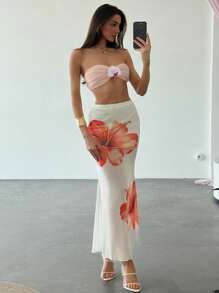 Aloruh Women's Butterfly Decor Cropped Strapless Top, Fashionable