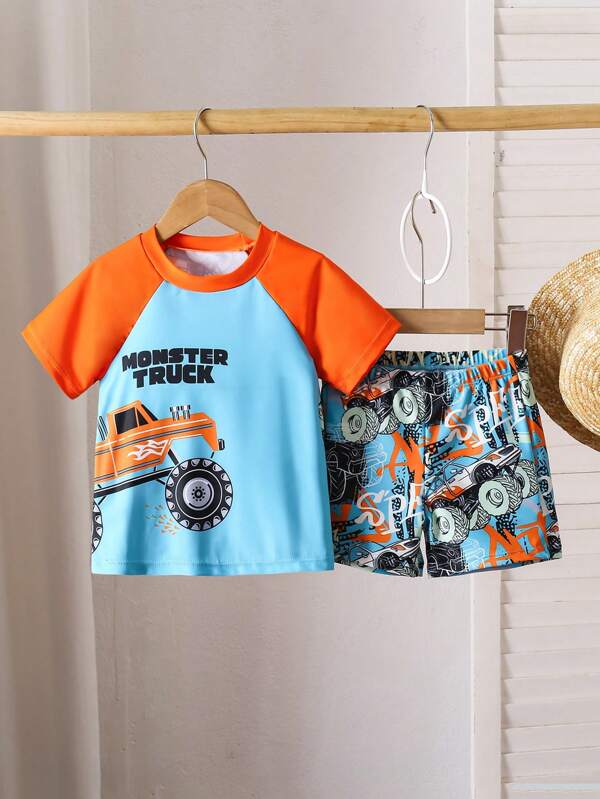 Young Boy Cartoon Car Pattern Short Sleeve Swimsuit Set (Rash Guard & Shorts)