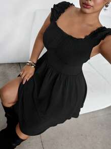 SHEIN EZwear Vestito nero da donna in taglie comode, a tubino, a ruota