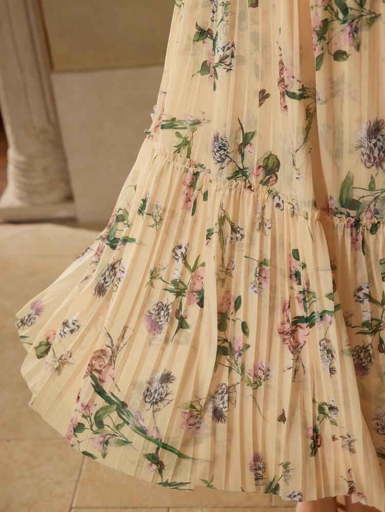 FLOWY FLORAL PRINT PLEATED SKIRT