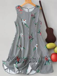 SHEIN LUNE Plus-Size Summer Plaid Sleeveless Crew Neck Casual Holiday Boho Dress For Women Women Summer Clothes Black And White Stripes Foral Boho Women Clothing Renaissance Fair Dress - Black - View 1