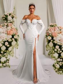 Glamrae Elegant And Gorgeous White Gradient Pearls And Diamonds Off-Shoulder Sleeves Sexy Back Tie Details Slit Fishtail Tail Suitable For Wedding Season Bridal Dress Formal Occasion Wedding Dress, For Bride - White - View 1