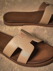 SHUZIA Superventas de todos los tiempos - Sandalias de mujer con suela media de PU y correa, corte en el empeine, color topo - Casuales, versátiles y cómodas