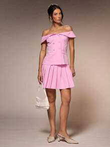 SHEIN Glamour Conjunto de 2 piezas para mujer: blusa hombros descubiertos con botones doble botonadura y falda plisada, elegante conjunto para oficina - Rosa - Ver 5