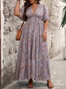 SHEIN Holidaya 大码女式波西米亚风格彩色印花V领荷叶边袖连衣裙 - 彩色 - 查看 4