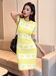 SHEIN LUNE 女式休闲心形图案修身毛衣裙 - 黃色 - 查看 6