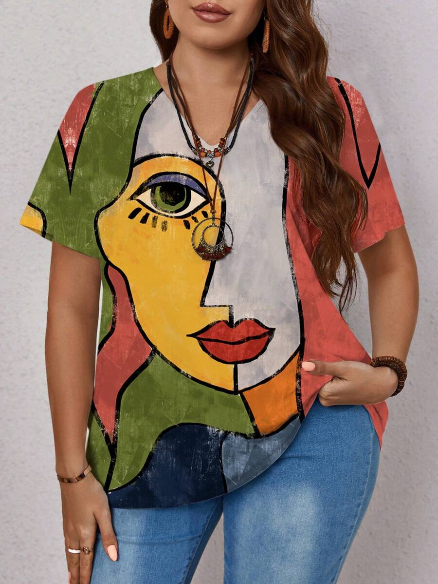 EMERY ROSE Plus Size Women Abstract Face Print Casual Loose Short Sleeve T-Shirt, Suitable For Summer