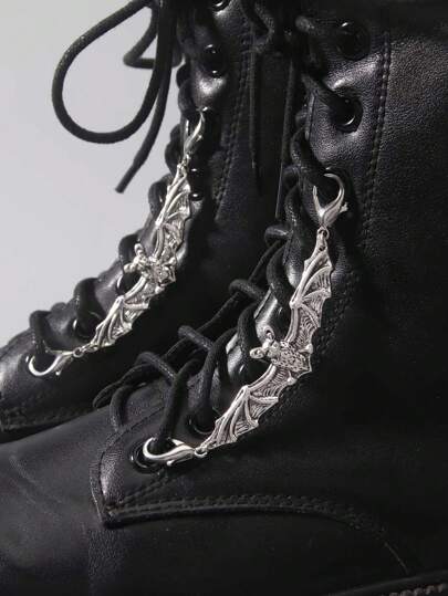 Grunge Punk 2 pièces Décorations de chaussures/bottes gothiques en forme de chauve-souris, cadeaux pour fête de vacances, Halloween