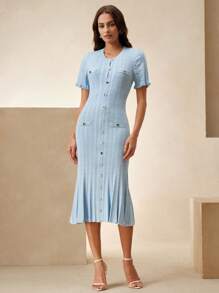 Anewsta 优雅纯色针织重磅镂空扭绳阿兰麻花针织长袖荷叶边纽扣A字连衣裙，适合秋季、冬季、正式场合、派对、优雅休闲、工作、毕业典礼、婚礼等场合。 - 藍色 - 查看 4