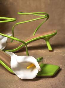SHUZIA Sandalias elegantes de mujer con tiras en los tobillos, tacón de aguja sexy y decoración de flores