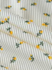 少女夏季白色碎花露肩休闲日常 T 恤，居家、学校碎花 T 恤女孩服装夏季上衣青少年可爱衬衫青少年可爱上衣青少年可爱上衣青少年女孩衬衫