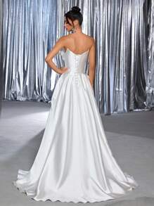 Glamrae 优雅简约 3D 花卉造型贝壳形后背系带设计宽 A 字形美人鱼尾婚纱 - 白色 - 查看 8