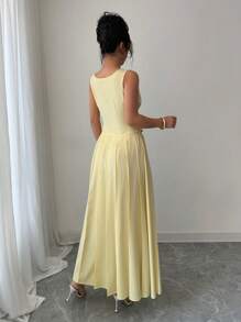 Selianne 2pcs/Set Top With Ruffle Collar Design & Pleated Skirt - Yellow - View 2