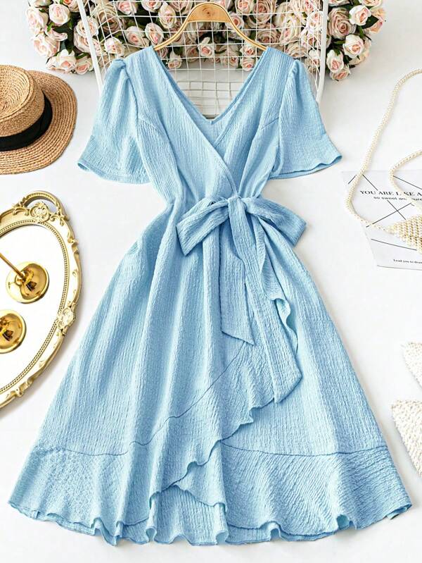DreamSkyne Romantic Date  Plus Size Women's Summer Casual Slim Fit Mint Green V-Neck Short Sleeve Mini Dress, Suitable For Dates, Gatherings, Workwear And Daily Wear, St. Patrick's Day