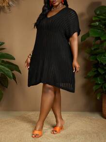 SHEIN CURVE+ 夏季海滩大码蝙蝠袖开叉大腿罩衫（不含比基尼套装），Curve Plus，波西米亚风女士度假海滩装/沙滩裙/海滩度假装/海滩必备品/毕业/茶会礼服 - 黑色 - 查看 3