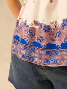 CAJUNI Camiseta sin mangas estilo vacacional sexy con escote en V profundo, estampado floral y degradado azul tropical, para mujer, estilo bohemio