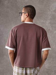 SUMWON Club Premium Oversized Athletic T-Shirt Urban Streetwear Shoulder Detail Casual Sports Luxury Logo Print Ribbed Collar Spring Summer Fashion - Coffee Brown - View 2