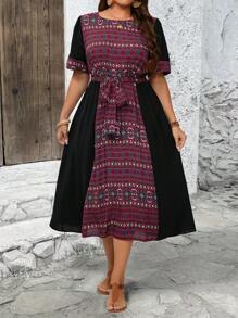 EMERY ROSE Plus Size Women Countryside Casual Vintage Patchwork Print Round Neck Short Sleeve Dress With Belt, Vacation Style,Summer Holiday,Vacation Outfits Women,Simple And Fashionable For Everyday Wear,Gifts For Mother,Vacay Vibes,Springbreak,Casual Wear SS,Bohemia
