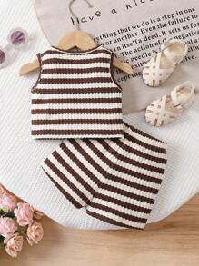 SHEIN Baby Girl Cute Summer Knit Striped Top With Elastic Waist Shorts Set - Brown - View 2