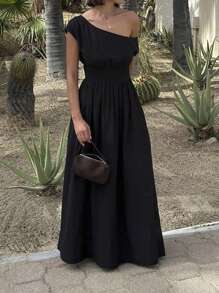 SHEIN Essnce 大码女士春夏时尚休闲宽松舒适休闲日常腰部露肩短袖黑色长裙，带口袋，简约风格，老钱风格，欧洲夏季，黑色连衣裙优雅大方，女士教堂服装，女士早午餐服装 - 黑色 - 查看 6