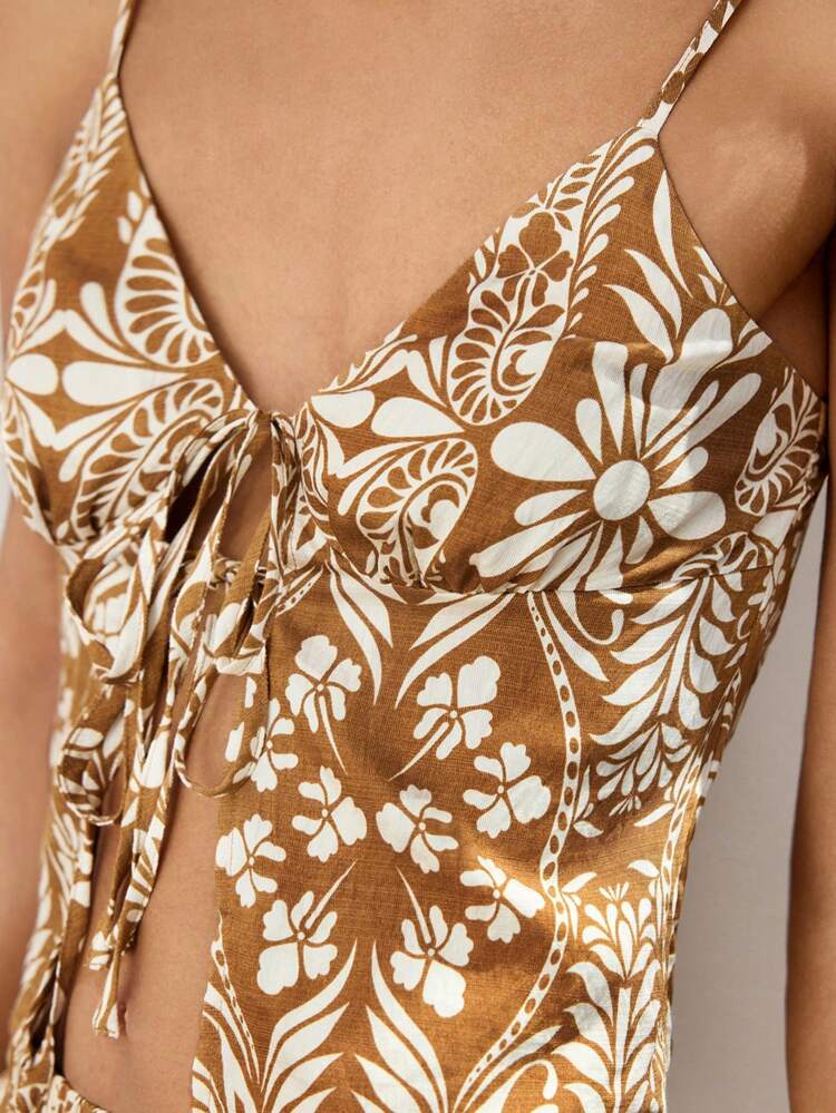 SHEIN Maija Women's Brown Summer Outfit: Adjustable Straps Backless Crop Top With Plant Print & Elastic Waist Wide-Leg Pants 2 Pieces Set