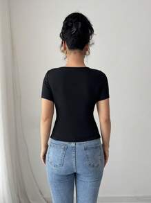 Elenzga 女士通勤休闲花卉装饰修身短袖T恤 - 黑色 - 查看 2