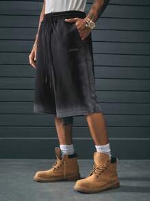 AXEPEAK Men's Elastic Waist Loose Fit Printed Shorts - Black - View 1