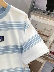 SHEIN 2 sztuki/zestaw Swobodny kostium dla nastolatków dla chłopców Ubrania dla nastolatków Ulica Sportowy Styl przygotowawczy Paski Kolor Blok Krótki Rękaw T-shirt i khaki Cargo Shorts Set - Brudny niebieski - Zobacz 6