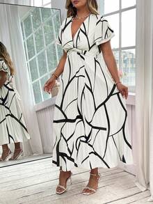 Flirla Vestido acampanado de talla grande para mujer con escote en V, manga corta, cintura ceñida y plisado - Blanco y Negro - Ver 3
