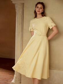 MOTF PREMIUM FLORAL EMBROIDERY FLOWY DRESS