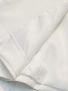 Aveloria Modichic Slim Fit Long Length Faux Pocket V-Neck Broad Shoulder Suit Vest - White - View 4