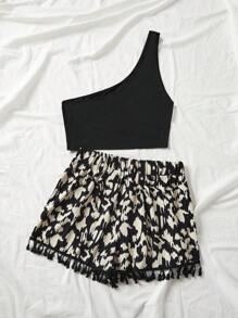 SHEIN VCAY Plus Size Women Summer Black One Shoulder Cropped Knit Top Paired With Leopard Print Fringed Loose Shorts Beach 2pcs Set Pool Party Outfit  Coconut Girl  Summer  Boho Chic Boho Style Women's Clothing Brunch Outfits For Women Airport Outfit For Women Beach Vacation Outfits City Break Outfits Holiday Outfits Western Clothes For Women Western Wear Women Plus European Summer Island Vacation Outfits Honeymoon Outfits Woman Old Money Rave Outfit - Black - View 2