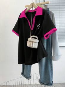 Calvaya Blusa de polo de verano de talla grande en color negro y rojo rosa, un top versátil y estilizador, adecuado para uso diario/Camiseta con bordado de corazón que te hace lucir talla grande joven - Multicolor - Ver 1