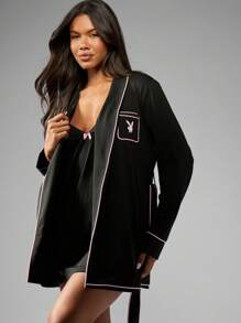 Missguided x Playboy Christmas Embroidered Bunny Logo Long Sleeve Robe With Belt And Piping Detail - Black - View 2