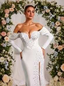 Glamrae Elegant And Gorgeous White Gradient Pearls And Diamonds Off-Shoulder Sleeves Sexy Back Tie Details Slit Fishtail Tail Suitable For Wedding Season Bridal Dress Formal Occasion Wedding Dress, For Bride - White - View 4