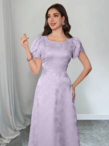 Modelyn Váy dệt kim Jacquard cổ tròn tay vỏ thanh lịch - Màu tím hoa cà - Xem 6