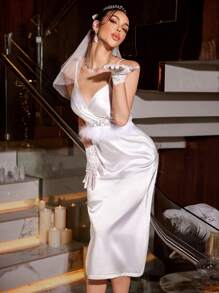 SilkySpell فستان زفاف أبيض مثير مرصع بشكل كبير بريش ودانتيل مع خصر مخمل فاخر - أبيض - مشاهدة 3