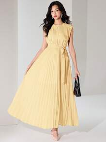 Heiryn Elegant Pleated Long Dress, Suitable For Commuting Butter Yellow Dress, Graduation Dress - Yellow - View 1