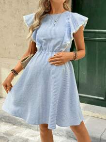 SHEIN Vestido casual de embarazo de verano con rayas y dobladillo con volantes